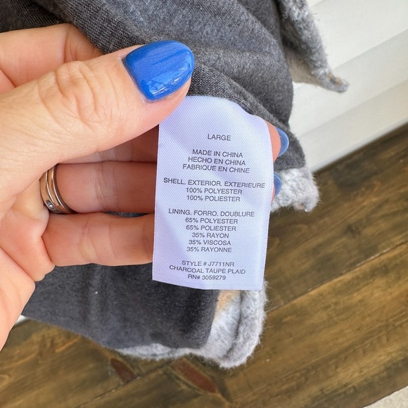 || Thread & Supply || Shacket - Picture 7 of 8